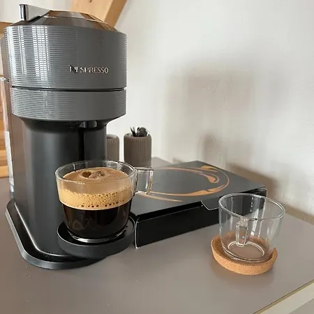 Spacious With Outstanding Views Direct Access Of Europe Daire