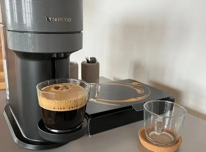 Spacious With Outstanding Views Direct Access Of Europe 아파트