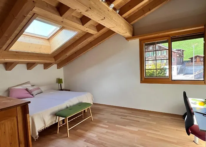 Spacious With Outstanding Views Direct Access Of Europe