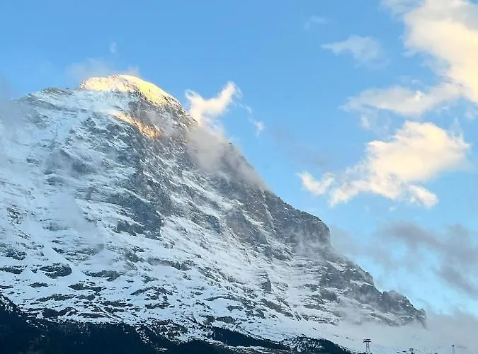 Spacious With Outstanding Views Direct Access Of Europe Appartement